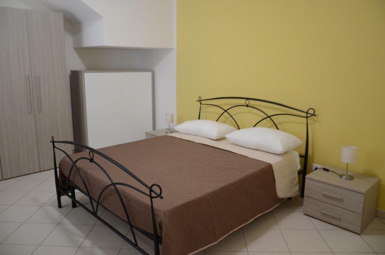 Casa Vacanze Cristoforo Colombo Lejlighed Lido Conchiglia Eksteriør billede