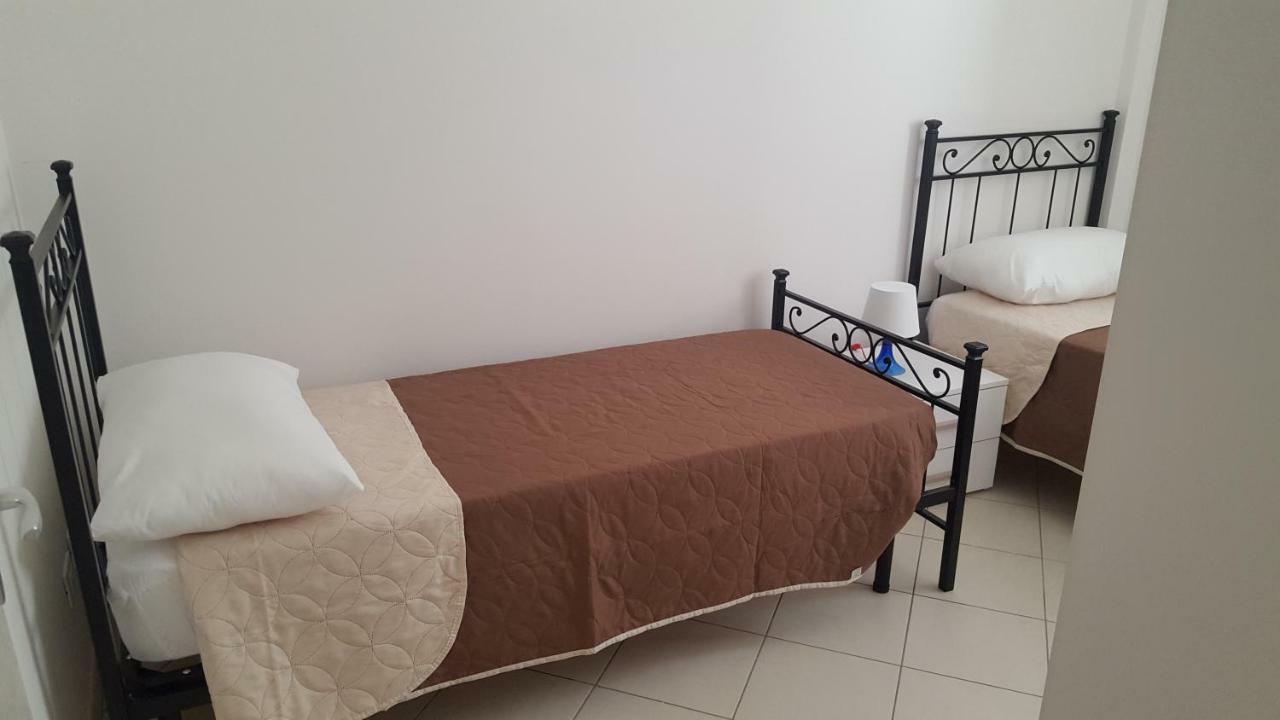Casa Vacanze Cristoforo Colombo Lejlighed Lido Conchiglia Eksteriør billede